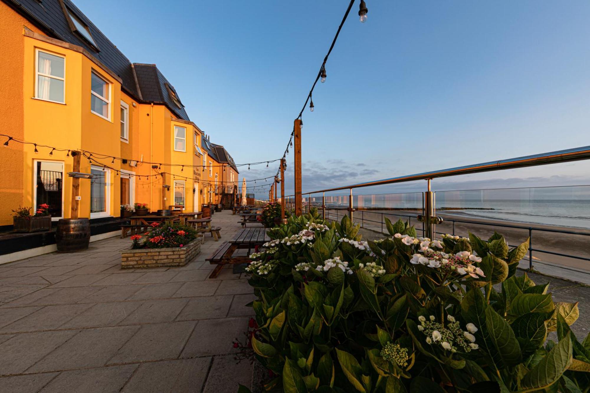 The Beaches Hotel And Spa Prestatyn Exterior photo